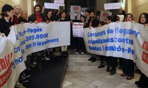 21-3-2023 Activistes dins l'edifici on es troba la immobiliària