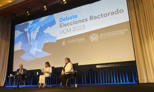 Los candidatos a la Rectoría de la Universidad Complutense de Madrid, Esther del Campo y Joaquín Goyache, debaten a dos días de la segunda vuelta, a 27 de marzo de 2023.