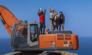 Varios activistas se manifiestan contra el macroproyecto Cuna del Alma en Tenerife. Imagen de archivo. Andrea Domínguez