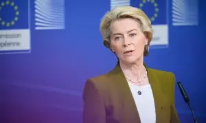 La presidenta de la Comisión Europea, Ursula von der Leyen, durante una rueda de prensa en Bruselas, a 24 de abril de 2023.