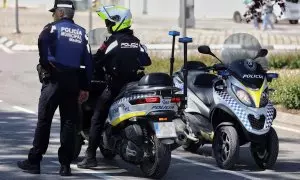 Dos agentes de la Policía Municipal de Madrid.