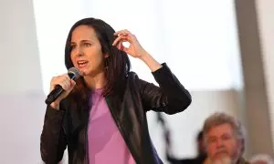 Ione Belarra, secretaria general de Podemos durante su intervención en el mitin que ha organizado Podemos en el Palacio de Congresos de Zaragoza