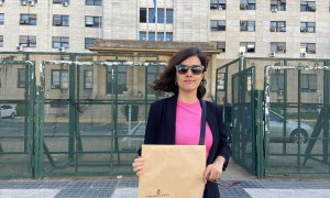 Olga Rodríguez en Buenos Aires frente a los tribunales, donde declaró el pasado jueves 8 de junio de 2023.