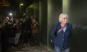 La exconsellera de Educación de la Generalitat Clara Ponsatí sale en libertad provisional de la Ciutat de la Justícia, a 28 de marzo de 2023, en Barcelona, Cataluña (España).