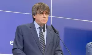 El líder catalán en el exilio Carles Puigdemont fotografiado durante una conferencia de prensa sobre la evaluación de la sentencia del Tribunal de la Unión Europea sobre el levantamiento de la inmunidad europarlamentaria del líder catalán Puigdemont y los