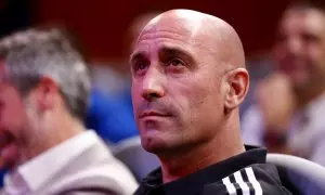 El presidente de la Real Federación Española de Fútbol, Luis Rubiales, durante una rueda de prensa en junio de 2023 en Majadahonda, Madrid.