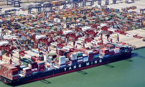 Una imagen aérea de la terminal de contenedores del Port de Barcelona.