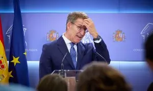 El presidente del PP, Alberto Núñez Feijóo, durante una rueda de prensa tras la reunión con el presidente del Gobierno en funciones y líder del PSOE.