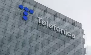 Fachada de la sede de Telefónica, a 6 de marzo de 2023, en Madrid.