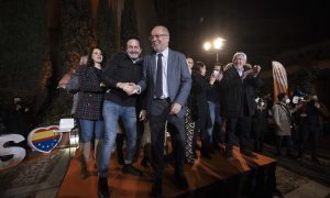 21/09/23-Edmundo Bal, a la izquierda, y Francisco Igea, a la derecha, participan en el cierre de campaña de Ciudadanos, a 11 de febrero de 2022, en Valladolid.