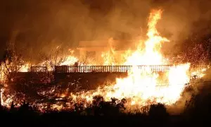 Incendio producido en la localidad siciliana de Trapani, a 28 de agosto de 2023.