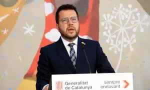 El president de la Generalitat, Pere Aragonès, durant la declaració institucional que ha fet a Fonollosa, al Bages.