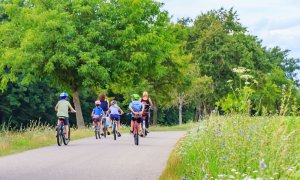 La comarca disposa de diverses rutes marcades per fer en bicicleta