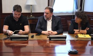 Gabriel Rufián, Oriol Junqueras i Teresa Jordà mantenen una reunió de treball amb els grups parlamentaris del seu partit del Congrés i del Senat, al Congrés dels Diputats, el 28 de setembre del 2023, a Madrid (Espanya). Fernando Sánchez / Europa Press