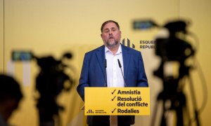 El presidente de ERC, Oriol Junqueras, presenta el acuerdo entre el PSOE y ERC para la investidura en una rueda de prensa, a 2/11/2023. Lorena Sopêna / Europa Press.