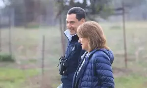 Teresa Ribera y Juan Manuel Moreno Bonilla, en Doñana.