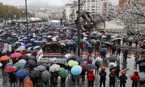 Un momento de la manifestación que ha recorrido las calles de Bilbao, Euskadi, a 30 de noviembre de 2023.