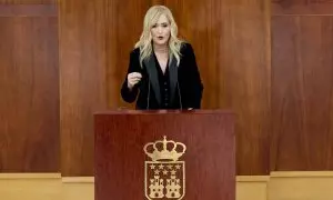 La expresidenta de la Comunidad de Madrid Cristina Cifuentes interviene durante un pleno extraordinario en la Asamblea de Madrid, a 1 de diciembre de 2023, en Madrid.