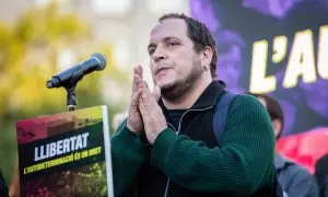 El exdiputado de la CUP David Fernández durante un acto en la plaza Catalunya de Barcelona por la sentencia del 'procés', a 12 de junio de 2019.