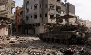 Imagen de un tanque del Ejército israelí en un ataque en la Franja de Gaza, a 17 de diciembre de 2023