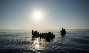 Una embarcación durante un rescate de Proactiva Open Arms en el Mediterráneo, a 3 de agosto de 2023.