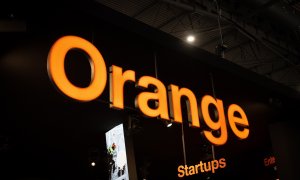 Estand de Orange en el Mobile World Congress (MWC) a 28 de febrero de 2023, en L'Hospitalet de Llobregat, Barcelona, Catalunya.