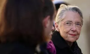 08/01/24. La ahora exprimera ministra francesa, Elisabeth Borne, en una foto de archivo del pasado 5 de enero, en una ceremonia por la muerte del expresidente de la Comisión Europea, Jacques Delors.