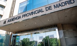 La Audiencia Provincial de Madrid condena a dos años de prisión a un hombre que mantuvo relaciones sexuales con una mujer sin usar preservativo, en contra de lo que habían acordado.