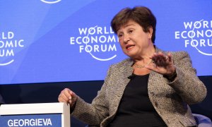 La Directora Gerente del Fondo Monetario Internacional, Kristalina Georgieva, durante una sesión en el Foro Económico Mundial 2023 en Davos, a 17 de enero.