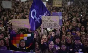 Miles de mujeres durante una manifestación convocada por la Comisión 8M, por el 8M, Día Internacional de la Mujer, a 8 de marzo de marzo de 2023, en Madrid (España).