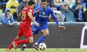 El defensa argentino Marcos Acuña, durante el partido entre el Getafe y el Sevilla, a 30 de marzo de 2023