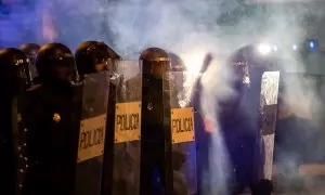 Imagen de archivo de un grupo de antidisturbios durante una manifestación.