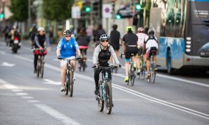 Foto de archivo de personas haciendo deporte en Madrid, a 3 de mayo de 2020.