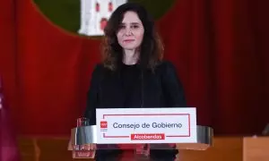 La presidenta de la Comunidad de Madrid, Isabel Díaz Ayuso, ofrece una rueda de prensa tras la reunión del Consejo de Gobierno, que de forma extraordinaria se celebra en el Ayuntamiento de Alcobendas