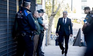 El candidato a la presidencia de la Real Federación Española de Fútbol (RFEF), Pedro Rocha, a su llegada al juzgado en Majadahonda, a 12 de abril de 2024.