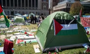 Estudiantes acampados durante las protestas en la Universidad de Columbia contra el genocidio en Gaza, en Nueva York, a 22 de abril de 2024.