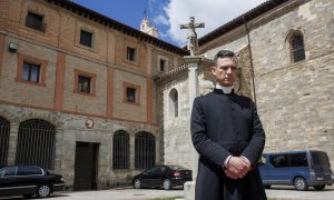 El portavoz de las religiosas Clarisas del Monasterio de Belorado (Burgos), José Ceacero ante la prensa, a 15 de mayo de 2024.