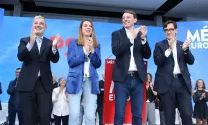 23/05/2024 - Javi López, candidat del PSC a les europees, amb Salvador Illa, Jaume Collboni i la també integrant de la llista Laura Ballarín a l'acte d'inici de la campanya per a les europees.