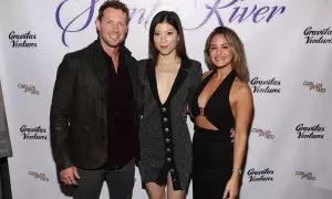 27/05/2024  Johnny Wactor, Amy Tsang y Adriana Bernardo el 13 de octubre de 2022 en Glendale, California.