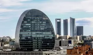 Fachada del edificio ‘La Vela’, en la ciudad del BBVA, en la zona norte de Madrid. E.P./Ricardo Rubio