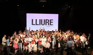 Foto de família de la presentació de la temporada 2024-2025 del Teatre Lliure