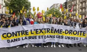 Protesta contra la extrema derecha en París.