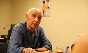 Entrevista a Lluís Llach a la seu de Barcelona de l'Assemblea Nacional Catalana.