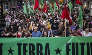 La manifestación ecologista contra el modelo turístico y económico en Barcelona, a 8 de junio de 2024.