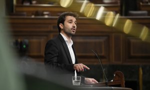 Imagen de archivo del portavoz de Podemos en el Congreso, Javier Sánchez Serna, durante una sesión plenaria en el Congreso.