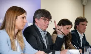 El expresident Carles Puigdemont durante una reunión con diputados de Junts en Perpignan (Francia).