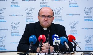 José Ignacio Munilla, comparece tras su nombramiento por el Papa como nuevo obispo de Orihuela-Alicante, a 7 de noviembre de 2021, en Gipuzkoa, Euskadi.