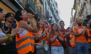 El Sindicato de Inquilinas frena el desahucio de Zohra y su familia, en Lavapiés.