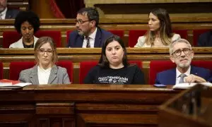 10/06/2024 - Mar Besses, diputada del Jovent Republicà, al centre de la imatge en la Mesa d'Edat del Parlament.