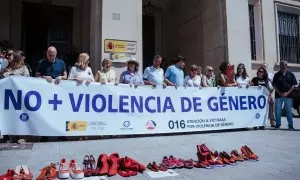 Minuto de silencio por la mujer fallecida en Alacant, a 15 de julio de 2024.